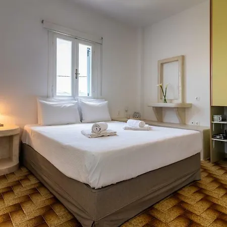 Iliopoulou Πολλώνια