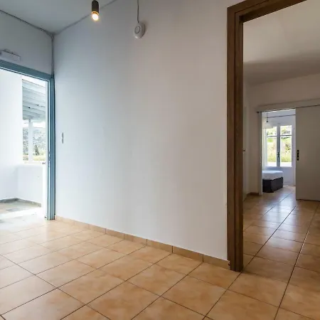 Iliopoulou Apartman *