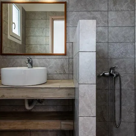 Iliopoulou Apartman Pollónia